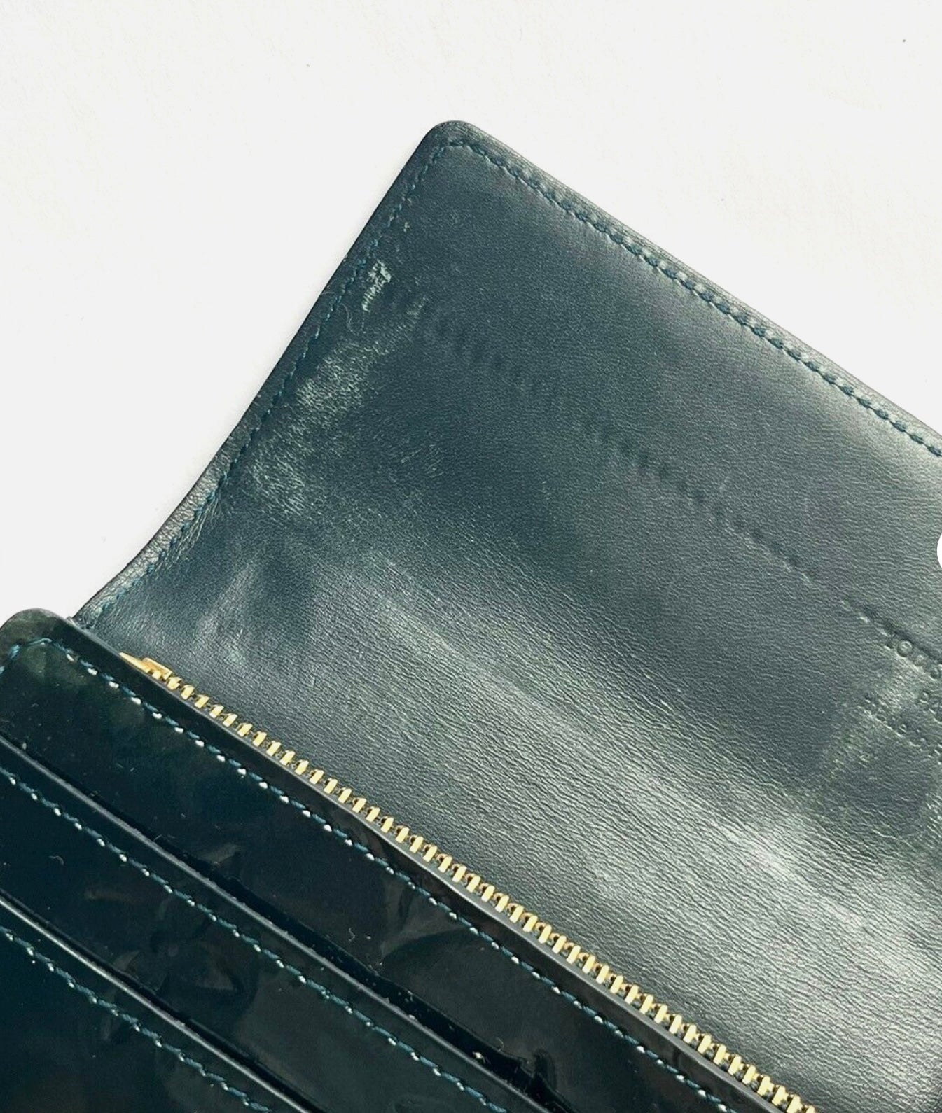 Louis Vuitton Vernis Sarah Wallet Dark Green