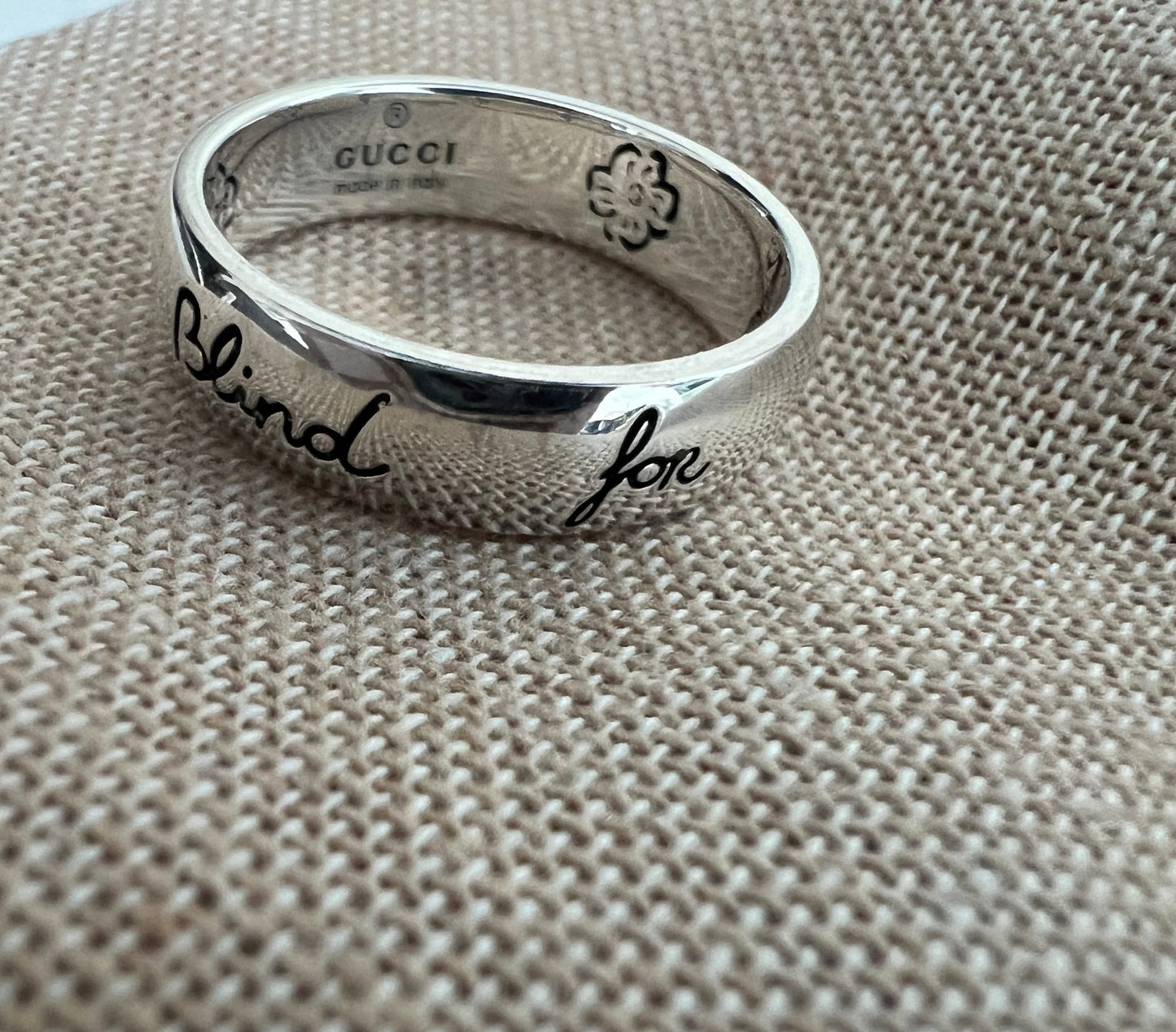 Gucci Blind for Love Silver Ring - Sterling Silver