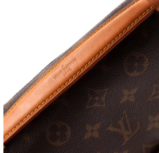Louis Vuitton Pochette Metis - Kim Only - Pre Order