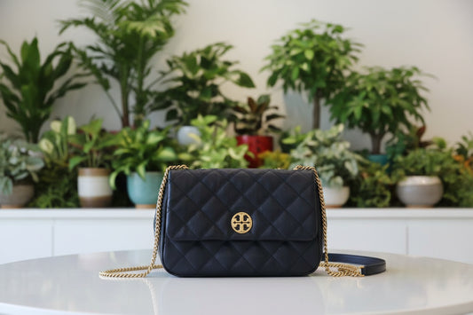 Tory Burch Quilted Leather Willa Shoulder Bag